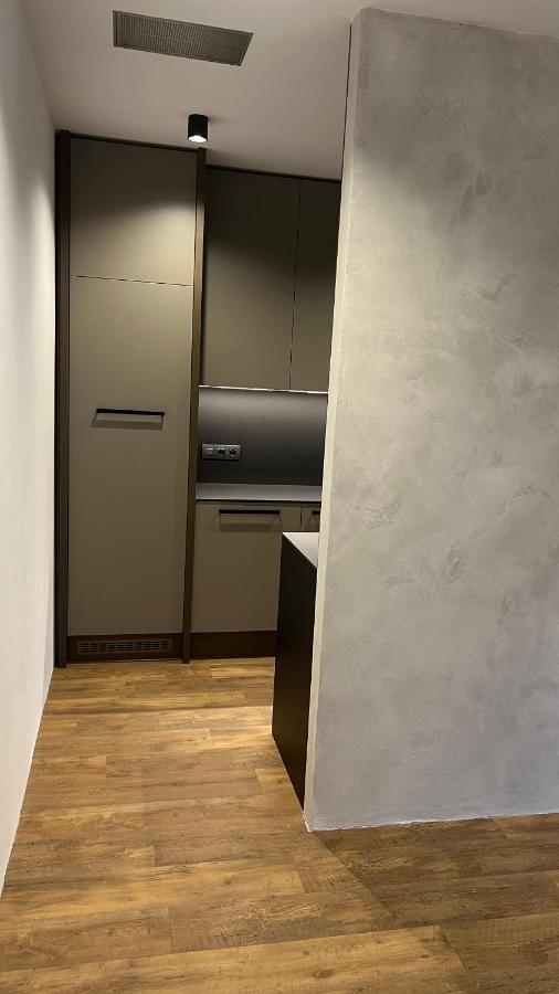 Kamel Club Restaurace A Penzion أولوموك المظهر الخارجي الصورة